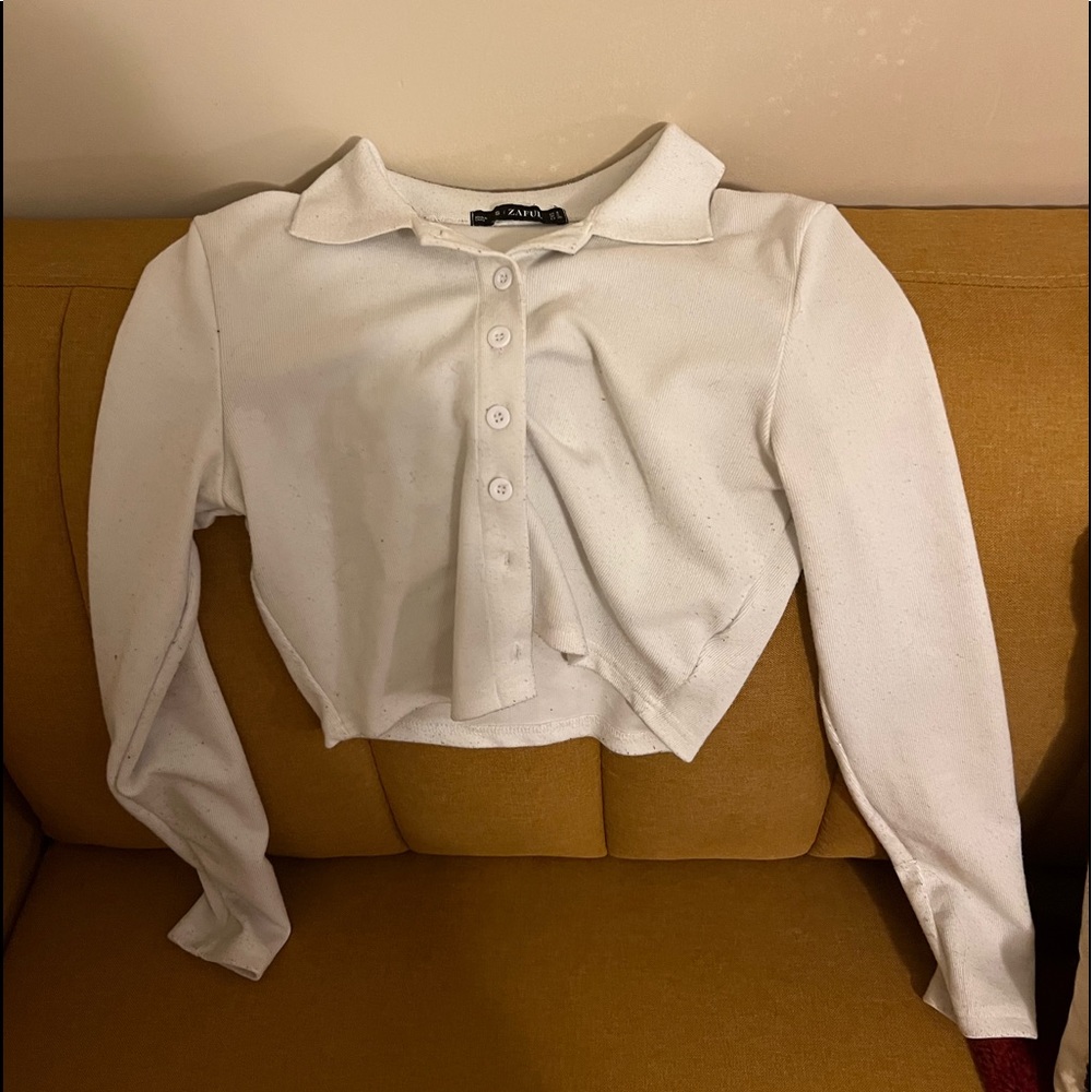 Zaful Collared Long Sleeve Button Up 🐰🤍